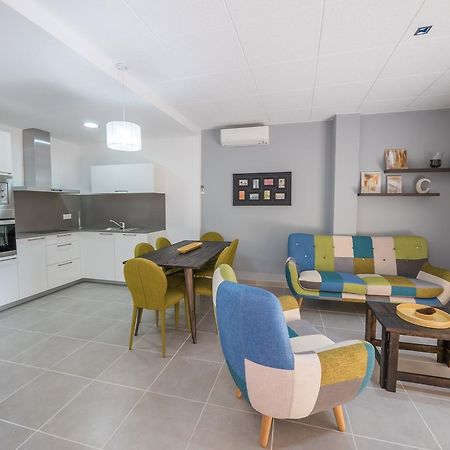 Agi Peater Center Apartment Roses Phòng bức ảnh