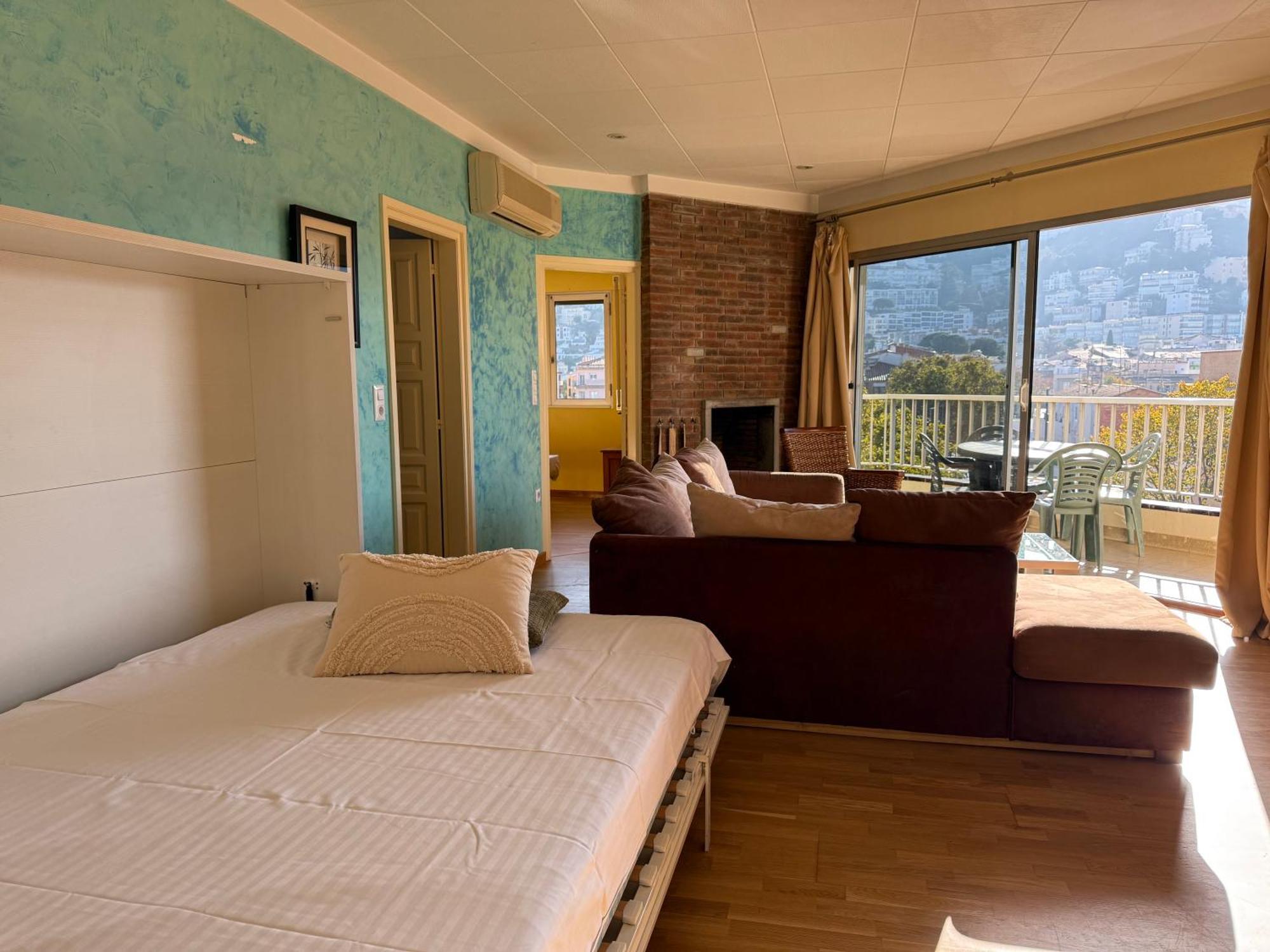 Agi Peater Center Apartment Roses Ngoại thất bức ảnh