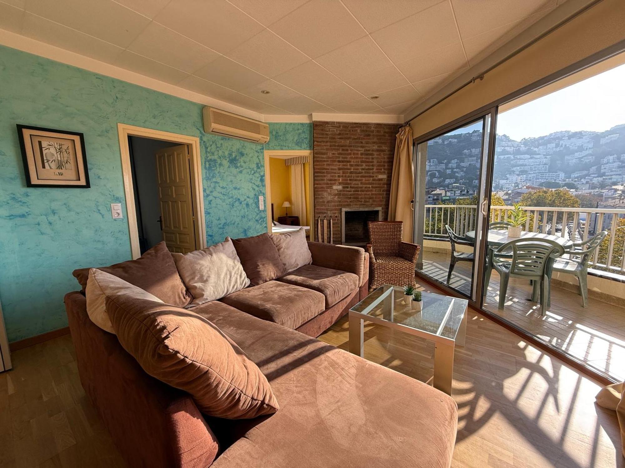 Agi Peater Center Apartment Roses Ngoại thất bức ảnh