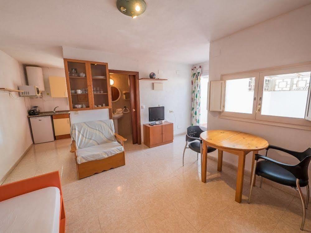 Agi Peater Center Apartment Roses Ngoại thất bức ảnh